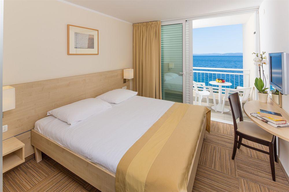 Valamar Bellevue Resort Рабац Экстерьер фото